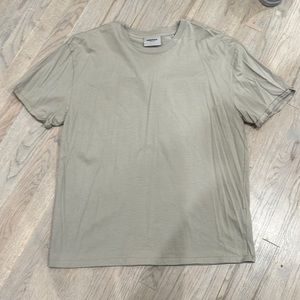 Essentials men’s t shirt